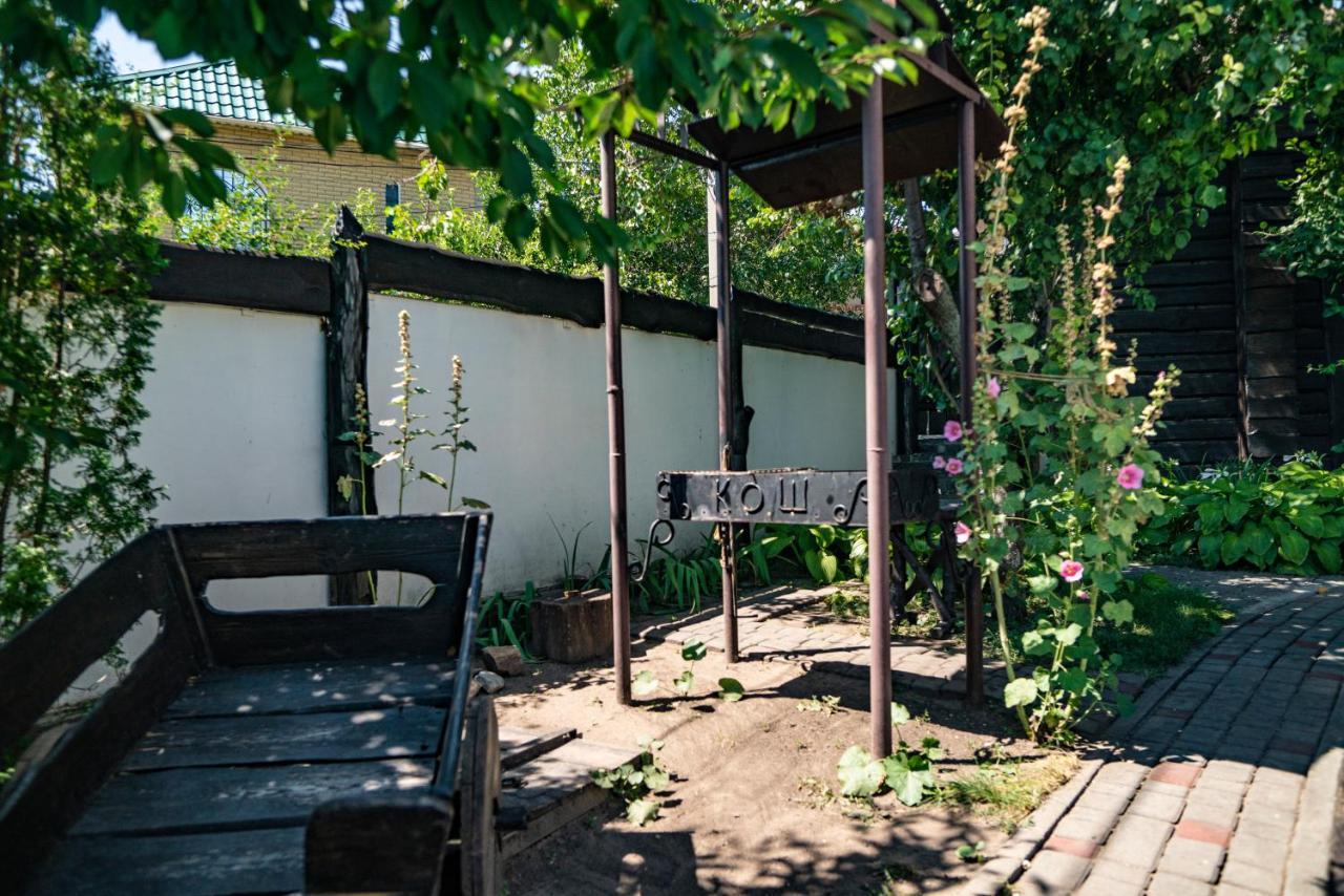 Dniprovskiy Dvir Stari Kodaky Exterior foto